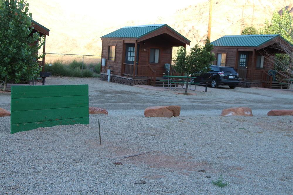 Sun Outdoors Arches Gateway Hotel Moab Exterior photo