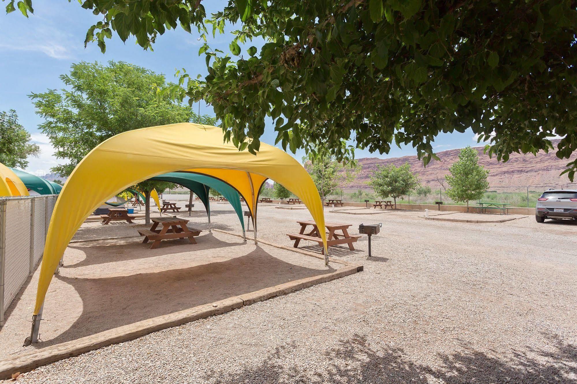 Sun Outdoors Arches Gateway Hotel Moab Exterior photo